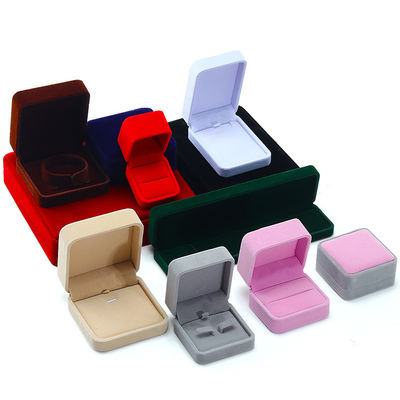 주문 여러 색의 부드러운 벨벳 보석 상자 online manufacture