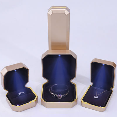 주문 팔각형 굽은 플라스틱 벨벳 보석 상자 LED 조명 디스플레이 케이스 사용자 지정 크기 online manufacture