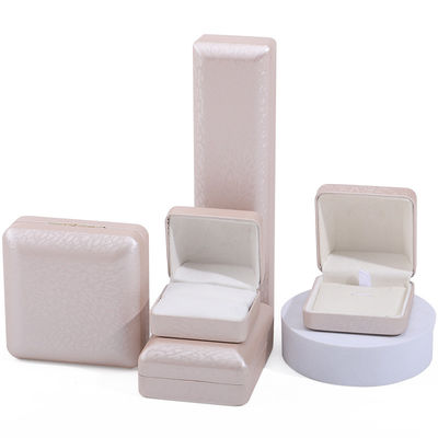 주문 팔찌 목걸이 및 반지 보관용 맞춤 금 가죽 보석 상자 최신 스타일 online manufacture
