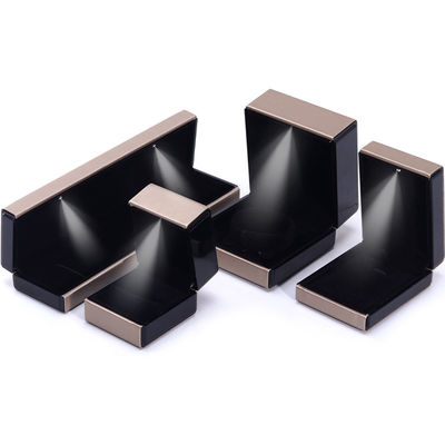 9*9*5cm 직사각형 한홍 맞춤 금 목걸이 팔찌와 반지 LED 보석 포장 상자