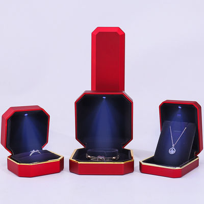 주문 주문형 목걸이 반지 포장 및 기타 액세서리용 빨간색 LED 벨벳 보석 상자 online manufacture