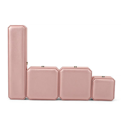주문 한홍에 대한 가죽 왕관 보석 상자 주문 금 팔찌 귀걸이 및 Pendants online manufacture