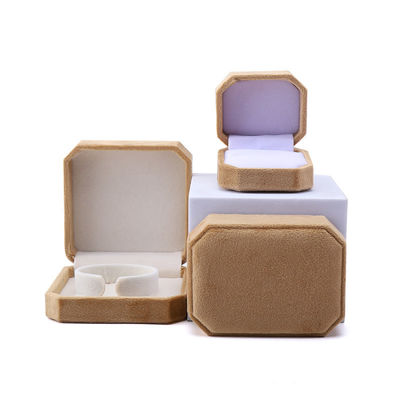 주문 환경 친화적 인 팔작지 모양 노란색 플랜 렛 목걸이 팔찌 반지 보석 상자 online manufacture