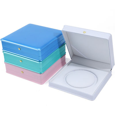 주문 부드러운 터치 마카론 컬러 플라스틱 진주 목걸이 보관 상자 보석 포장 online manufacture