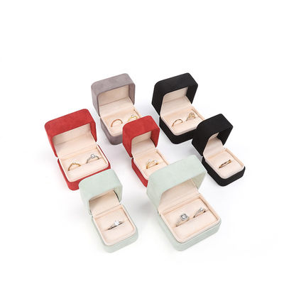 사각형 붉은 벨벳 보석 반지 상자 사용자 정의 보석 상자 포장